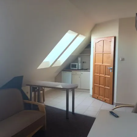 Bida Z Nędzą - Bida Hotel