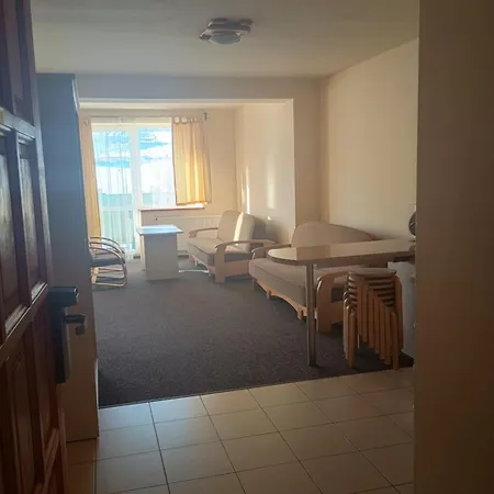 Hotel Bida Z Nędzą - Bida